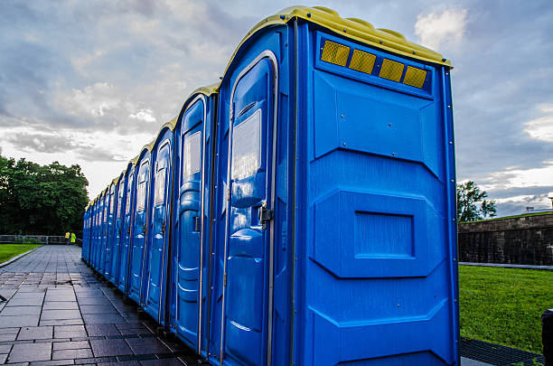Best Portable restroom trailer rental  in Quail Ridge, FL
